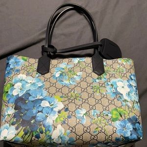 Gucci bloom tote bag